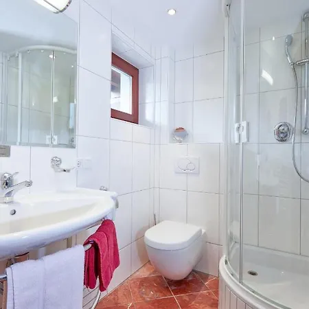 Hotel Hubertus Brixen im Thale Buitenkant foto
