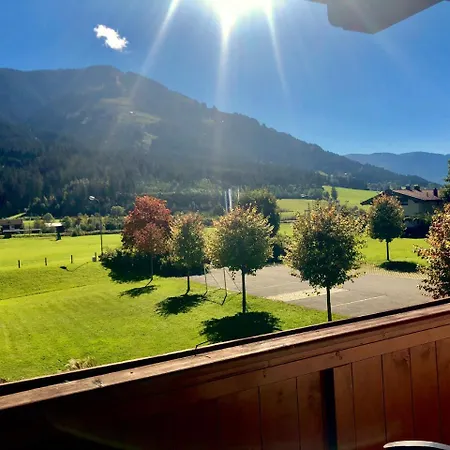 Hotel Hubertus Brixen im Thale Buitenkant foto
